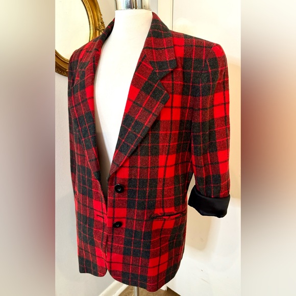 Vintage Red & Black Plaid wool blazer Size M oversized Academia Fall Boxy - Picture 15 of 15